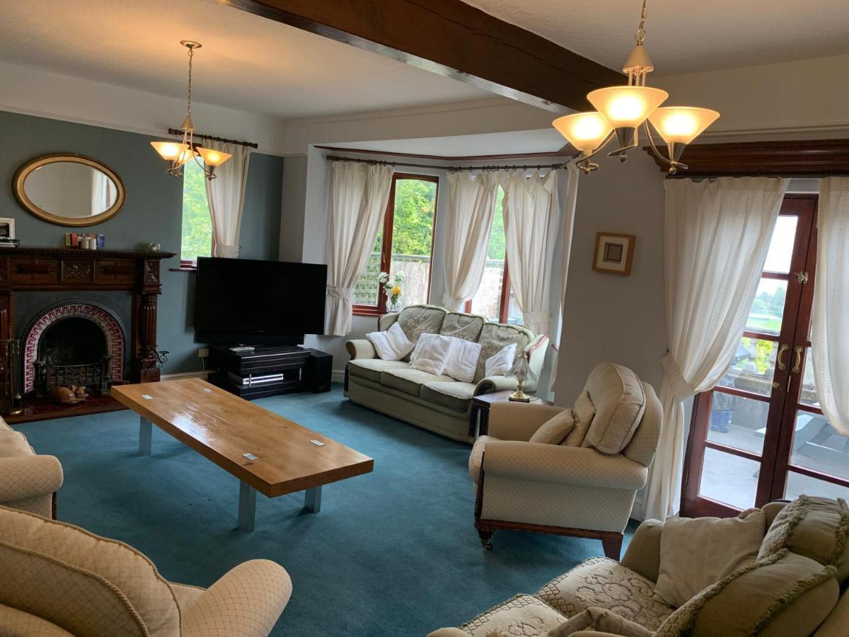 Wyndcliffe Villa Grange-over-Sands Eksteriør billede