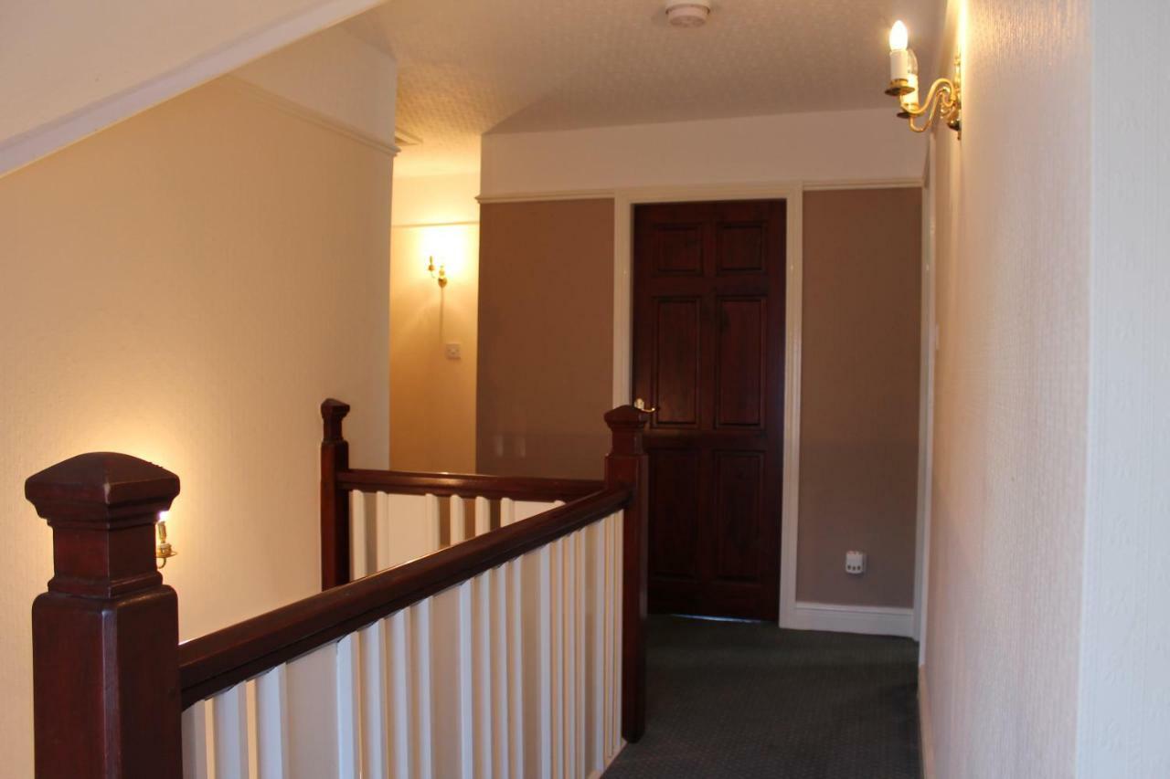 Wyndcliffe Villa Grange-over-Sands Eksteriør billede